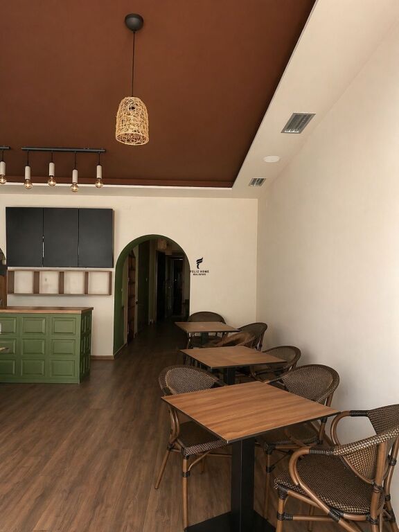 LOKAL ME QERA 82M2 STADIUMI DINAMO 100.000 LEKE FH-70660