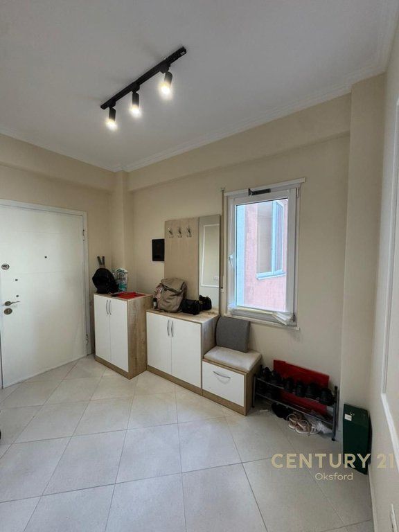 Luxury apartment 2+1+2+Garage for rent at Dry Lake