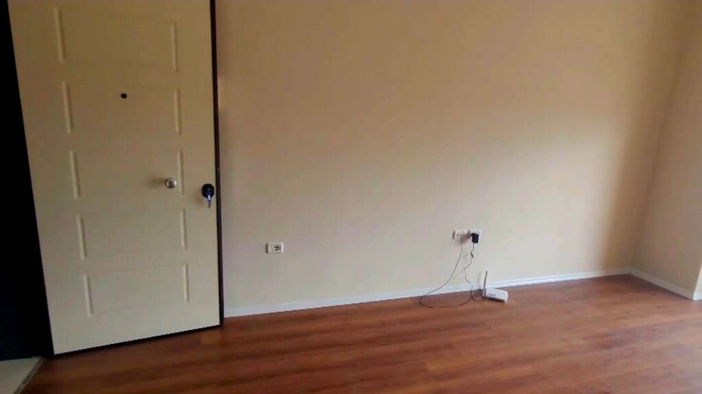 Garsoniere / Studio Me Qira, Ish Fusha e Aviacionit, Tiranë