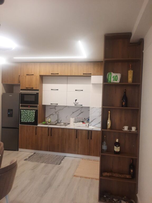 SHITET APARTAMENT 2+1+2 RRUGA DIBRES 28.000.000 LEKE FH-70747