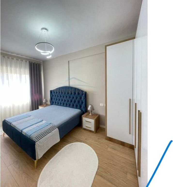 Affitto, Appartamento 2+1+2 , Kristal Center , Comune di Parigi, Tirana.