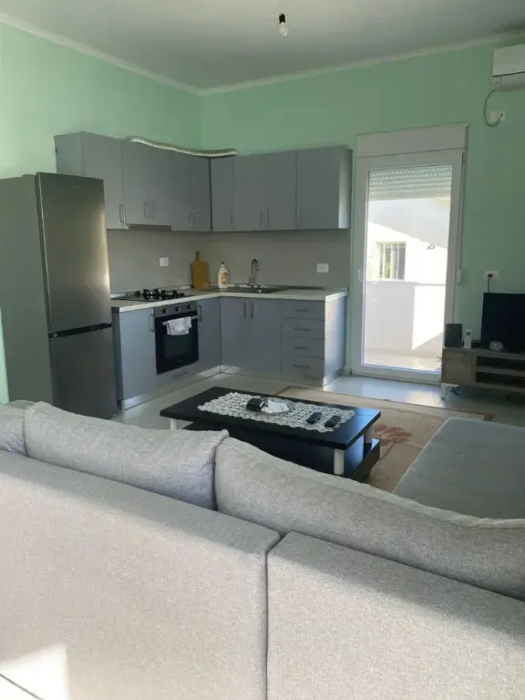 Qera | Vilë 2 + 1 | Qytet Studenti | 350 €/muaj