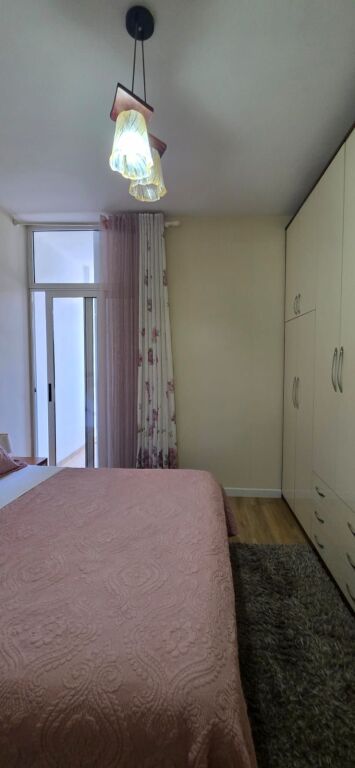 APPARTAMENTO 2+1 IN AFFITTO VICINO AL LAGO