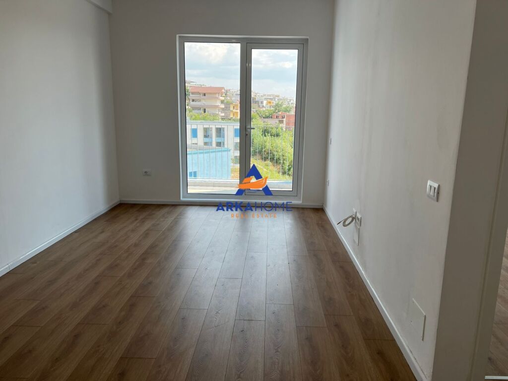 AFFITTASI APPARTAMENTO 1+1+BALCONE "REZIDENCA OXA" 35.000 LEKE