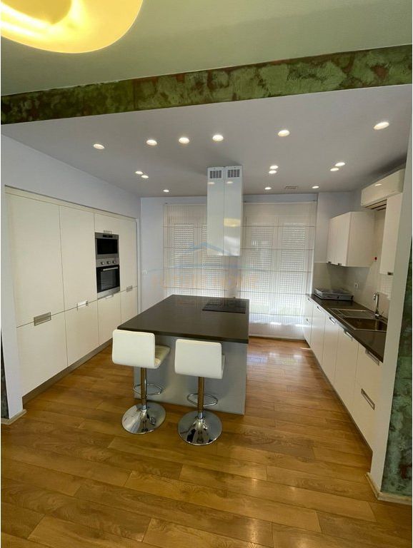 Rent, Villa, White House Residence, TEG