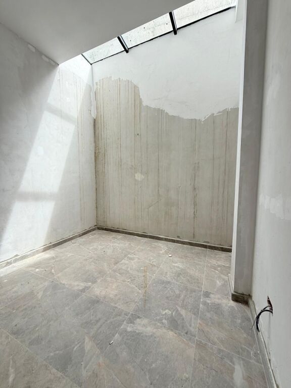 ✨Shitet Vilë Individuale Luksoze 3-Katëshe – Kompleks Rezidencial pranë TEG!✨