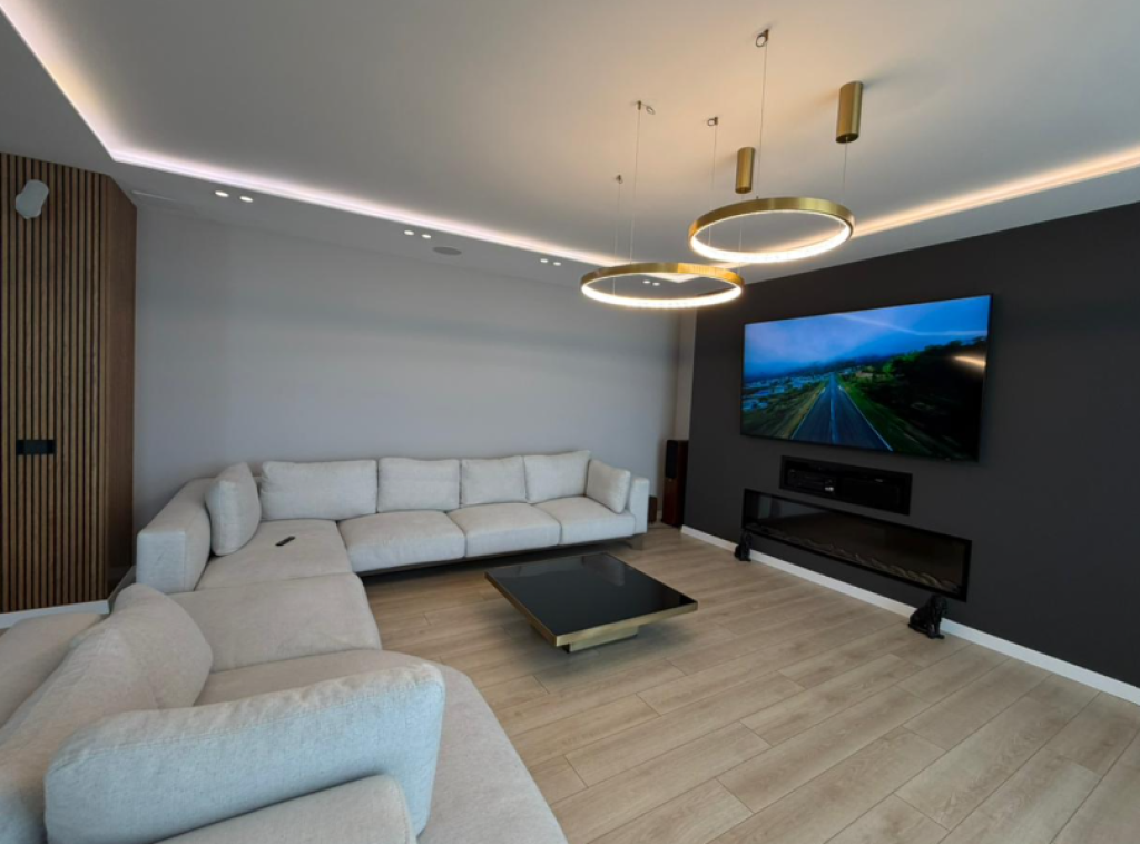 JEPET ME QIRA DUPLEKS LUKSOZ – Square 21