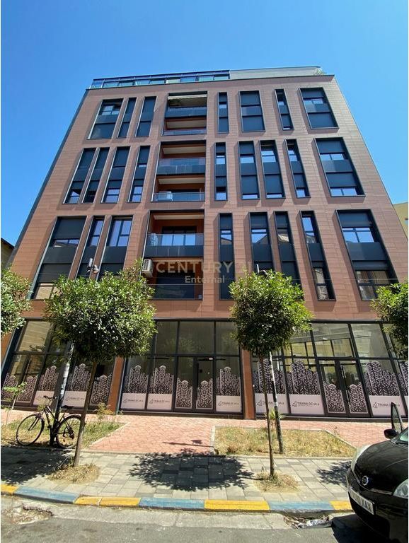 Office space for rent plus 3 parking spaces