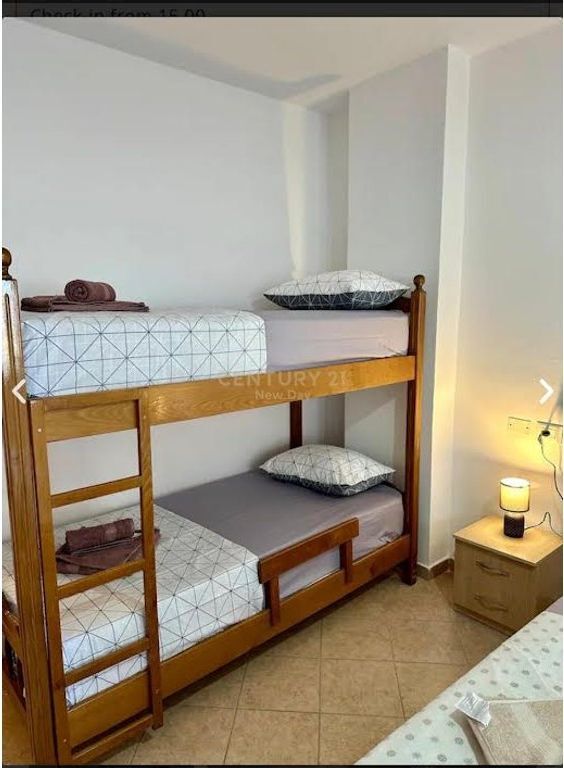 1+1 PER QIRA PLAZH TE RROTA E KUQE