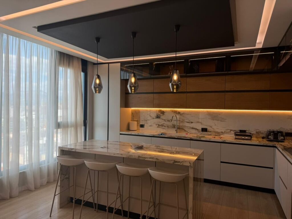 Dupleks Luksoz me Qira | Square 21, Tiranë