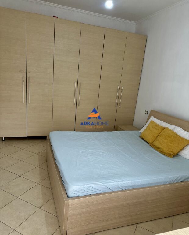 APPARTAMENTO IN AFFITTO 2+1+2 BALCONI "VICINO AL RISTORANTE FRESKU, FRESK" 600 EURO