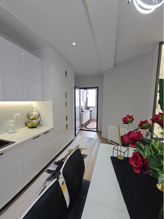 SHITET SUPER APARTAMENT LUKSOZ 2+2+2 ,RRUGA GJERGJ ARIANITI(PRANE JUMBO)!