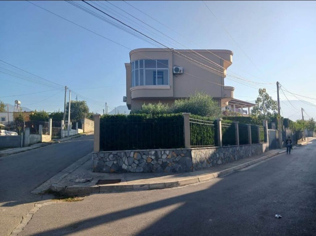 SHITET VILË 2-KATËSHE – BABRRU, PRANË XHAMISË, TIRANE