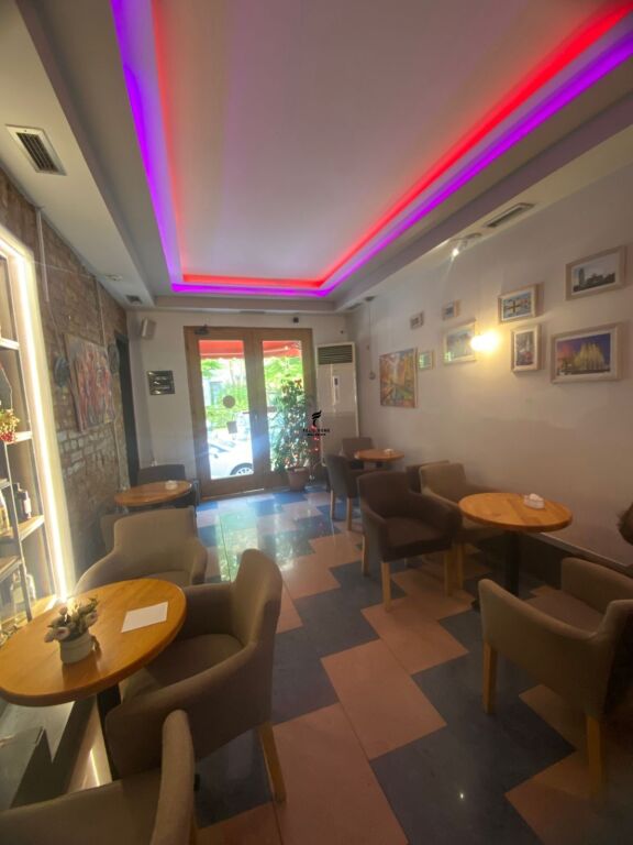 LOCALE IN AFFITTO 110 M2 MYSLYM SHYRI 100.000 LEKE FH-70878