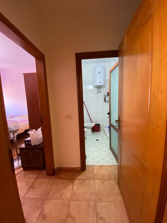 Jepet me qira apartament 1+1