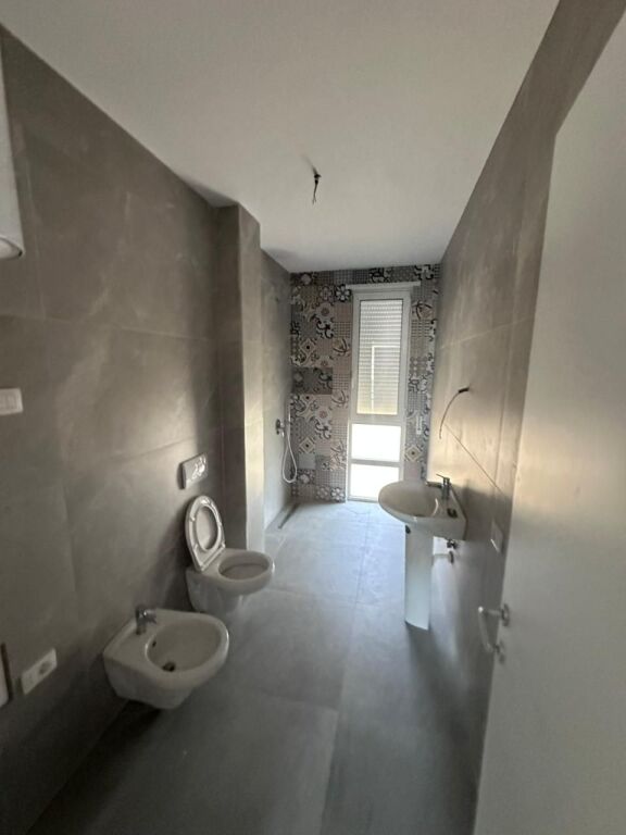 SHITET APARTAMENT 1+1 PRANE RESORT MELIA, GJIRI I LALZIT, DURRES