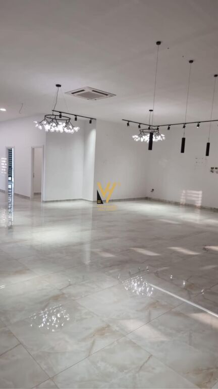 JEPET AMBIENT KOMERCIAL 230 M2 FARMACIA 10 – 3.500 EURO