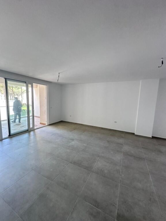 SHITET APARTAMENT 1+1 PRANE RESORT MELIA, GJIRI I LALZIT, DURRES