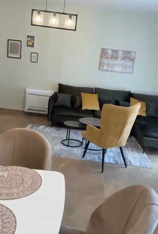 Affittasi 2+1+2 Zogu i Zi 85.000 lek