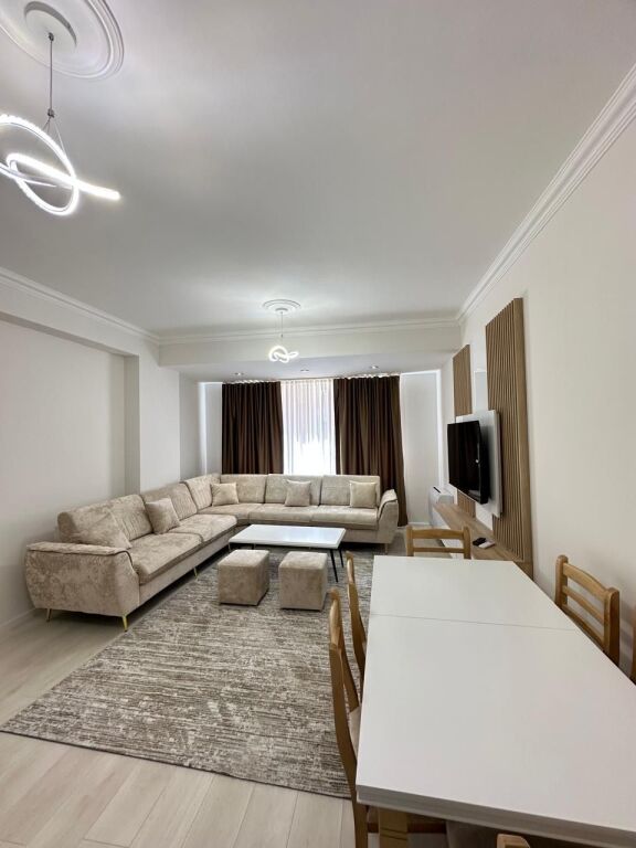 Super 2+1+parcheggio a Astir