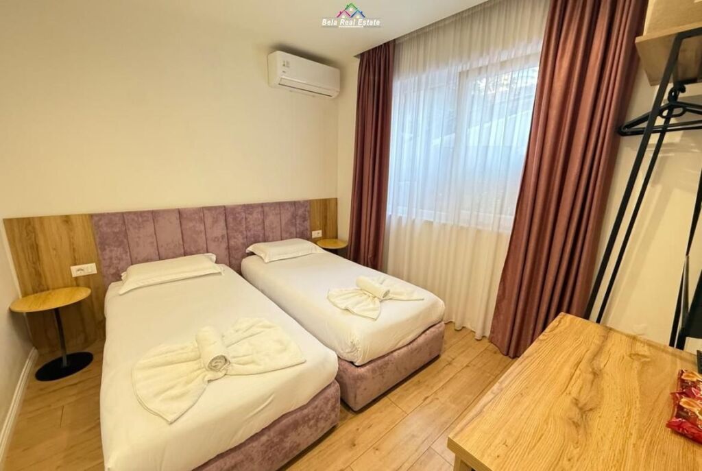 Hotel Me Qera Ne Qender ( ID BH25) Tirane