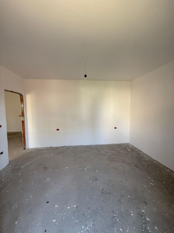 Appartamento 1+1 in vendita a Paskuqan