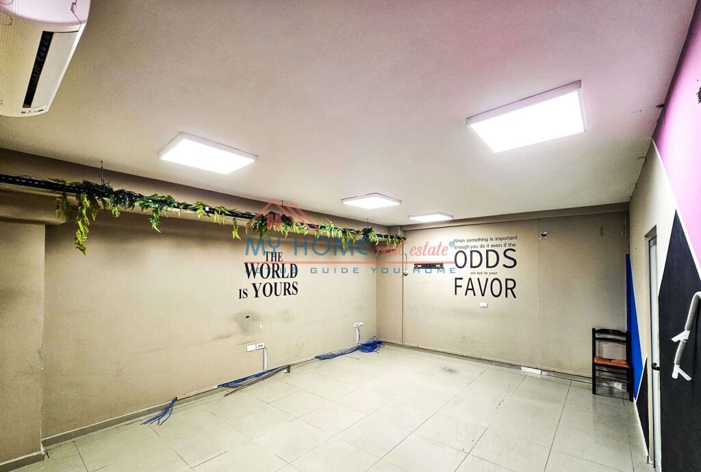 Zyre tek Kompleksi Halili ne Tirane