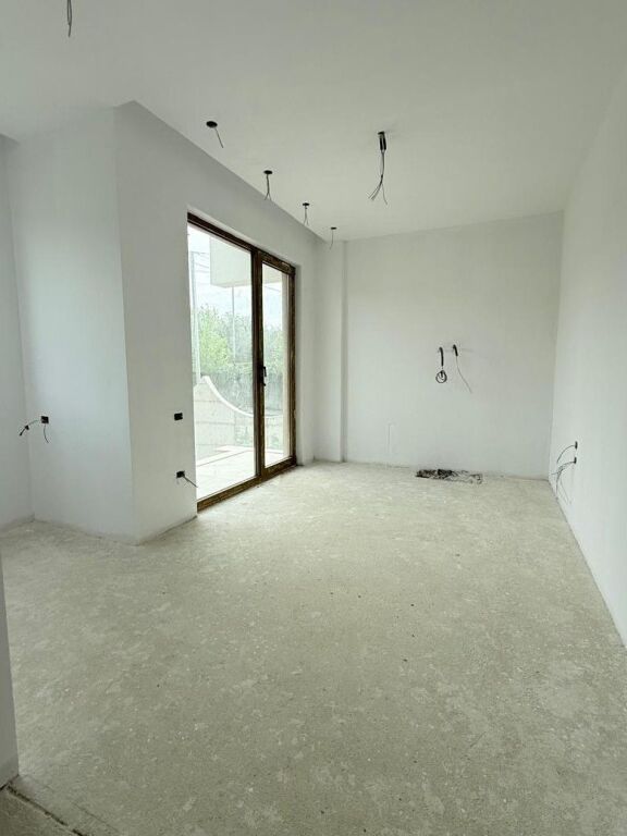 Vilë Individuale 3-Katëshe për SHITJE – Kompleks Rezidencial pranë TEG