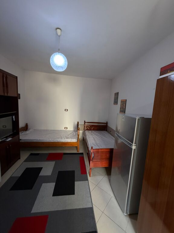 Jepet me Qera Garzoniere