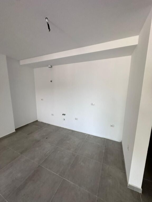 SHITET APARTAMENT 1+1 PRANE RESORT MELIA, GJIRI I LALZIT, DURRES