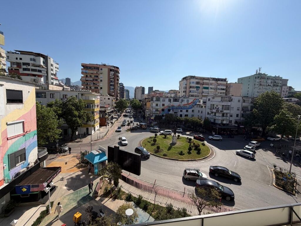 Zyre per qera sheshi willson