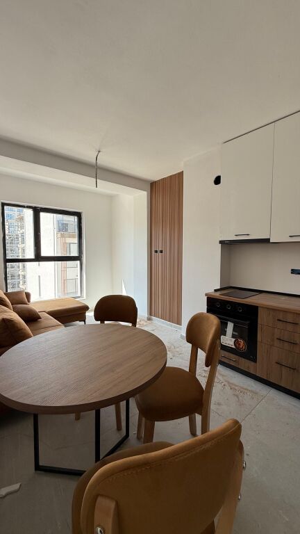 Shitet apartament 1+1 Tek Pishat e Buta (Mali Robit)