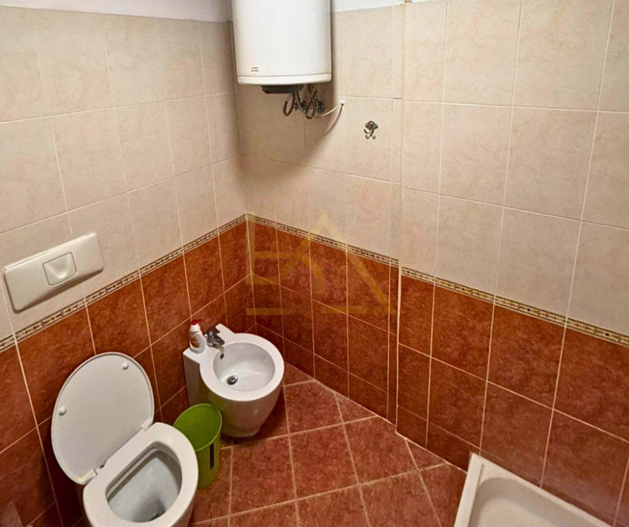 Shitet Apartament – Sarandë