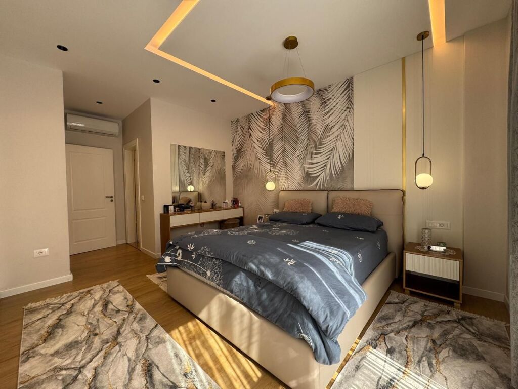 Shitet - Liqeni i Thate - GBI