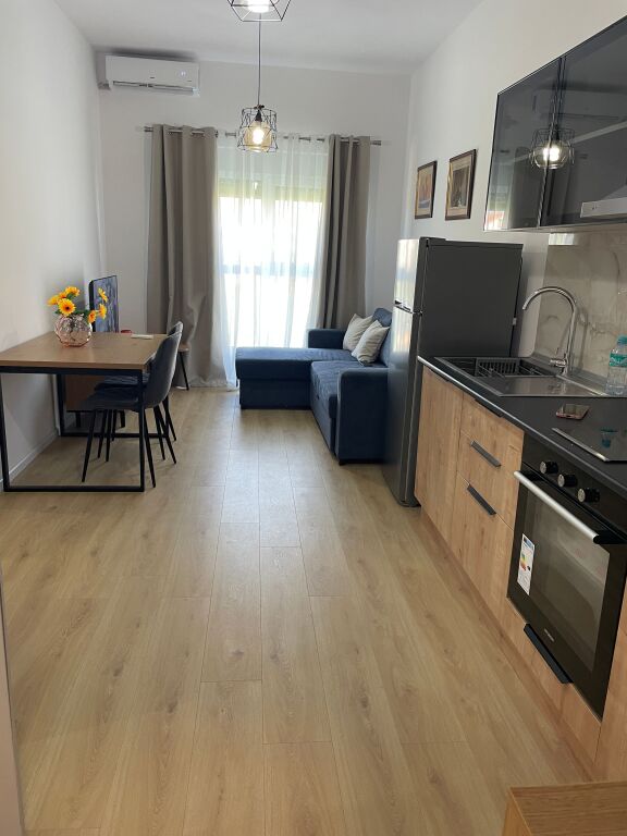 Apartament 1+1 me qera