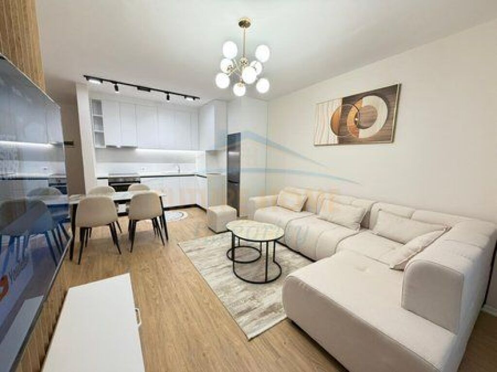 Shitet, Apartament 2+1, Yzberisht, Tiranë