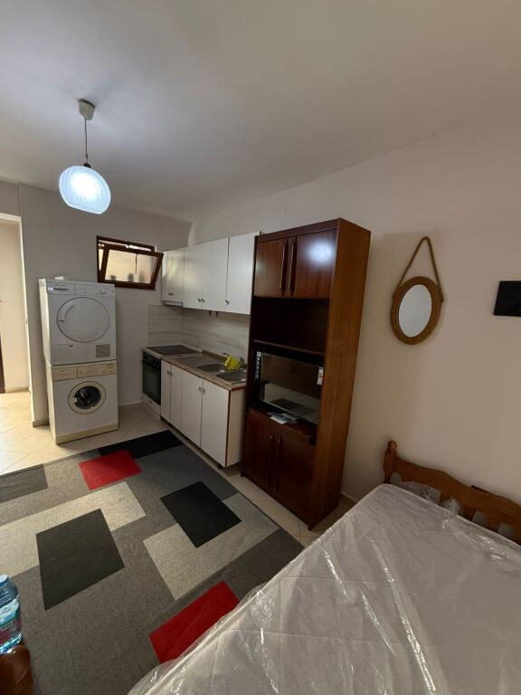 Jepet me Qera Garzoniere