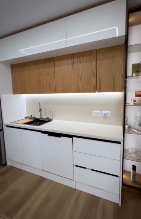 Affittasi 2+1+1 Fusha e Aviacionit 750 mila lek