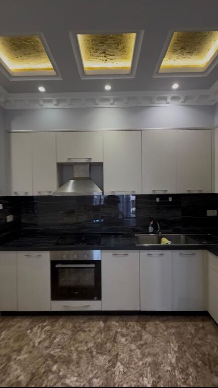 In affitto Appartamento 1+1+posto auto, Complesso Green City Astir 500 Mila lek