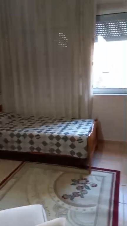 Garsionjere per qera Hotel Diplomat !