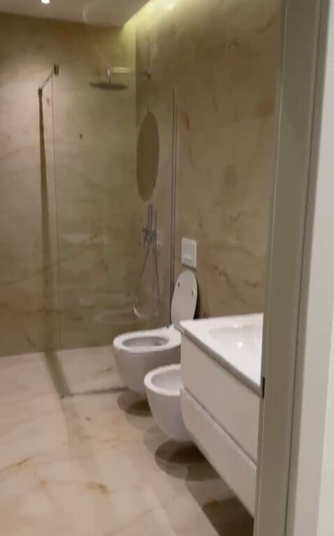 Affittasi 2+1+2 Zogu i Zi 85.000 lek