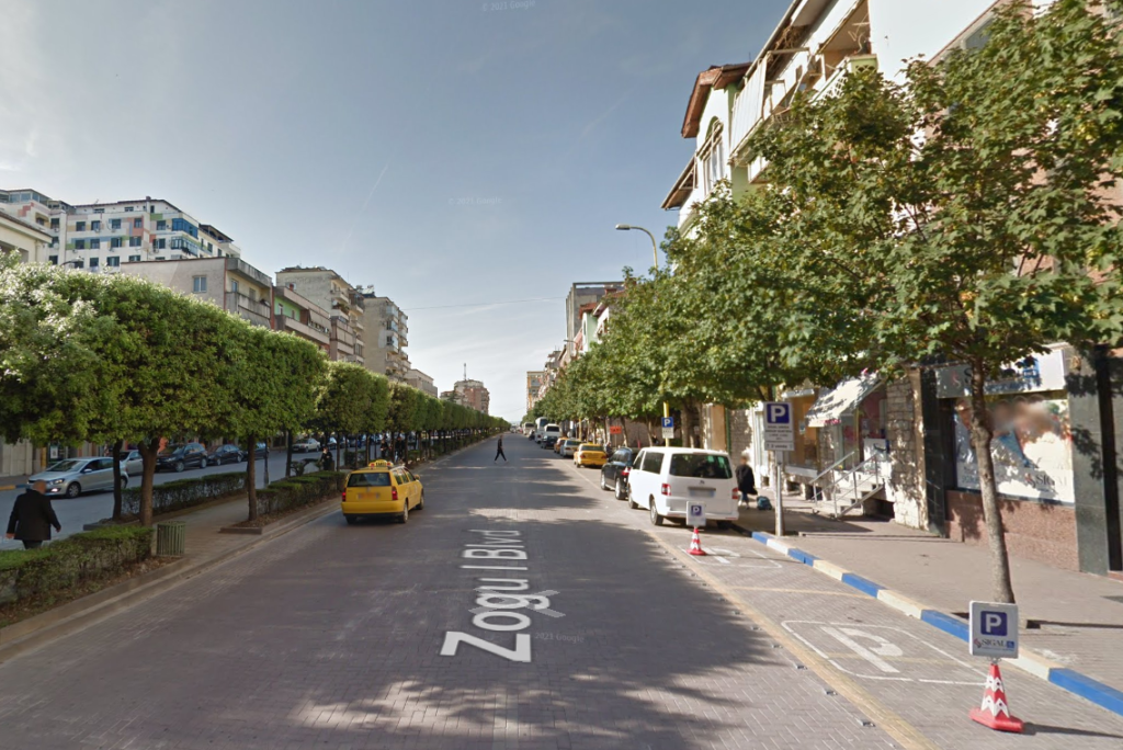 Garazh ne Shitje ne Qender Tirane