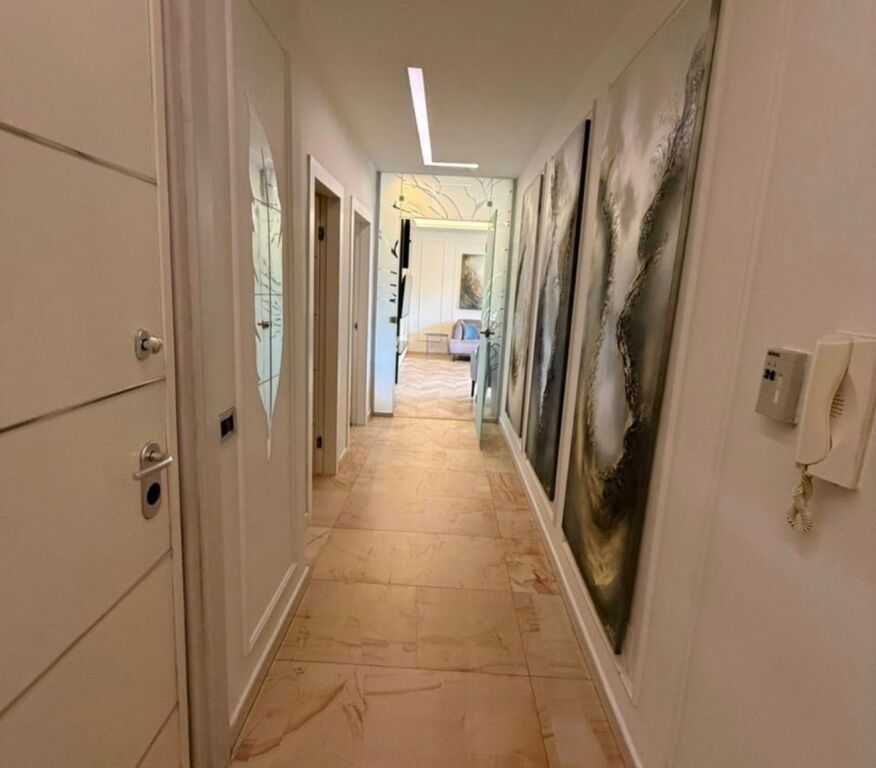 Qera 3+1+2 , Liqeni Artificial