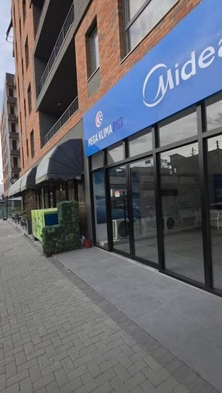 JEPET ME QIRA AMBIENT BIZNESI - PASKUQAN , TIRANE