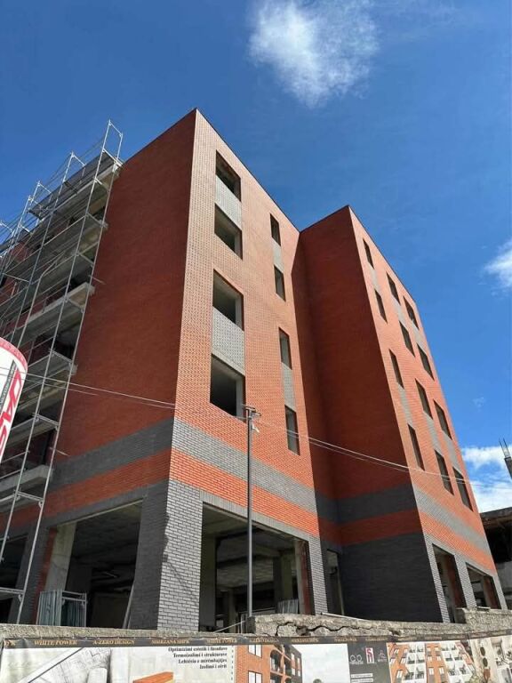 SHITET APARTAMENT 3+1+2- PASKUQAN , TIRANE