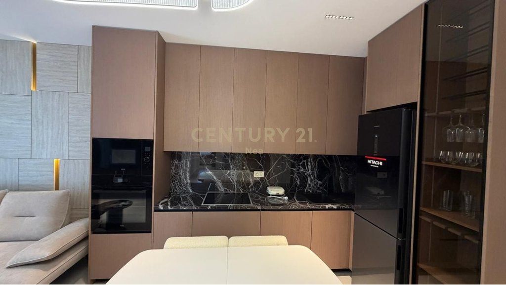 APPARTAMENTO 2+1 DI LUSSO AL GOLDEN TOWER