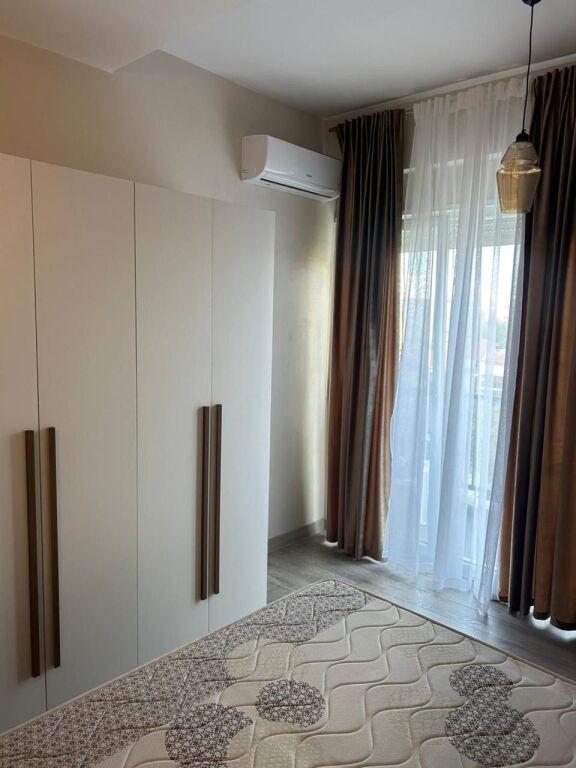 Apartament 1+1 me qera ne Xhamllik