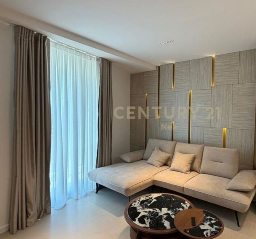 SUPER APPARTAMENTO DI LUSSO 2+1+ POSTO AUTO IN AFFITTO