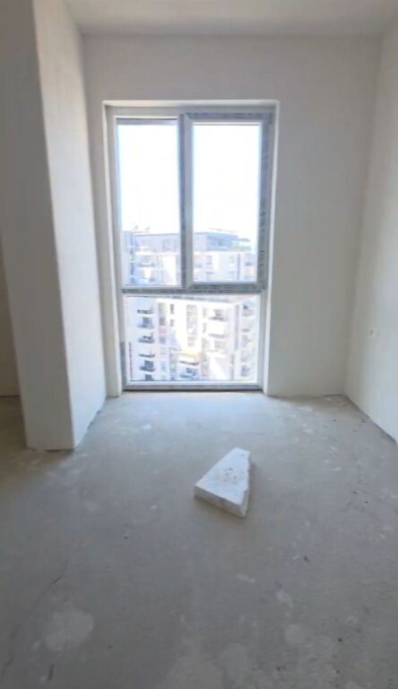 Vendesi in vendita 2+1 + Posto Auto 📍 Ex Campo di Aviazione, Tirana