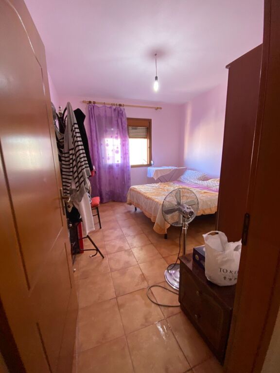 Jepet me qira apartament 1+1